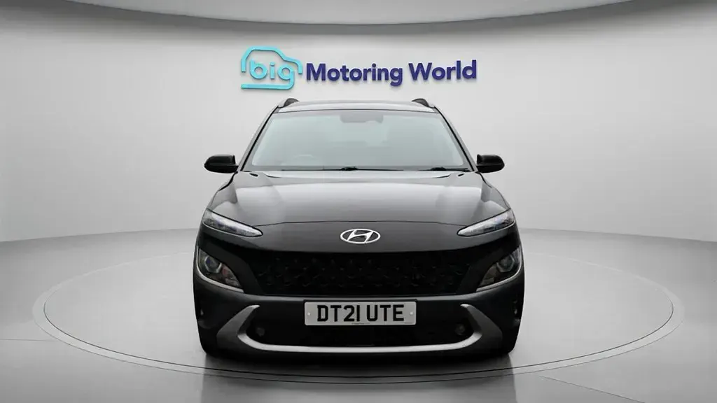 Second-hand Hyundai Kona Premium 141 CP (103 kW) 2021 Negru SUV