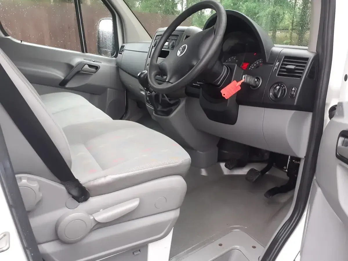 Used VW Crafter 109 HP (80 kW) 2011 White Van