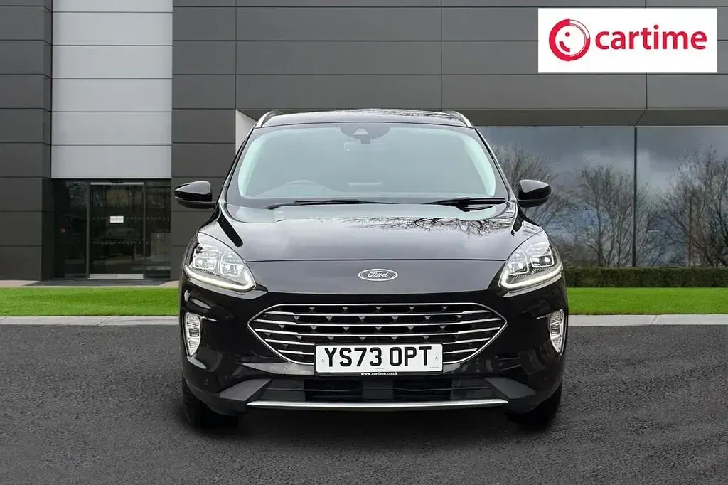 Used Ford Kuga Titanium 150 HP (110 kW) 2023 Black SUV