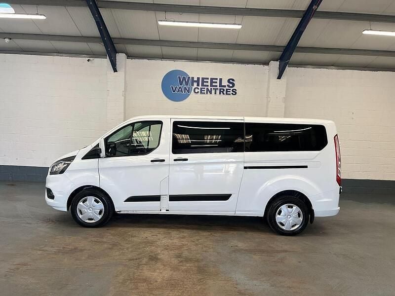 Used Ford Transit Custom Trend 130 HP (95 kW) 2021 White Estate