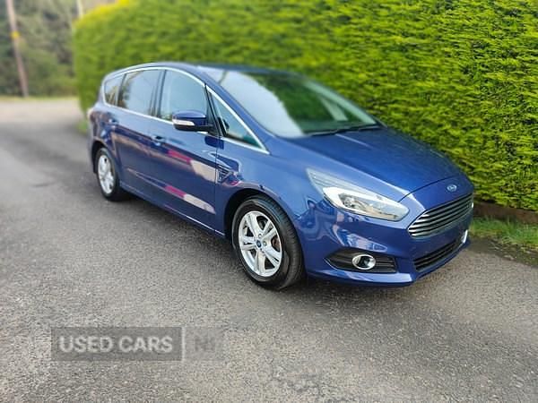 Used Ford S-MAX Titanium 180 HP (132 kW) 2017 Blue MPV