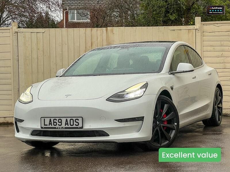 White Used 2019 Tesla Model 3 Performance Sedan | £17,490 (Fair price) - Image 1/4