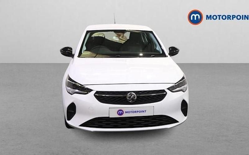Used Vauxhall Corsa Design Edition 101 HP (74 kW) 2023 White Hatchback