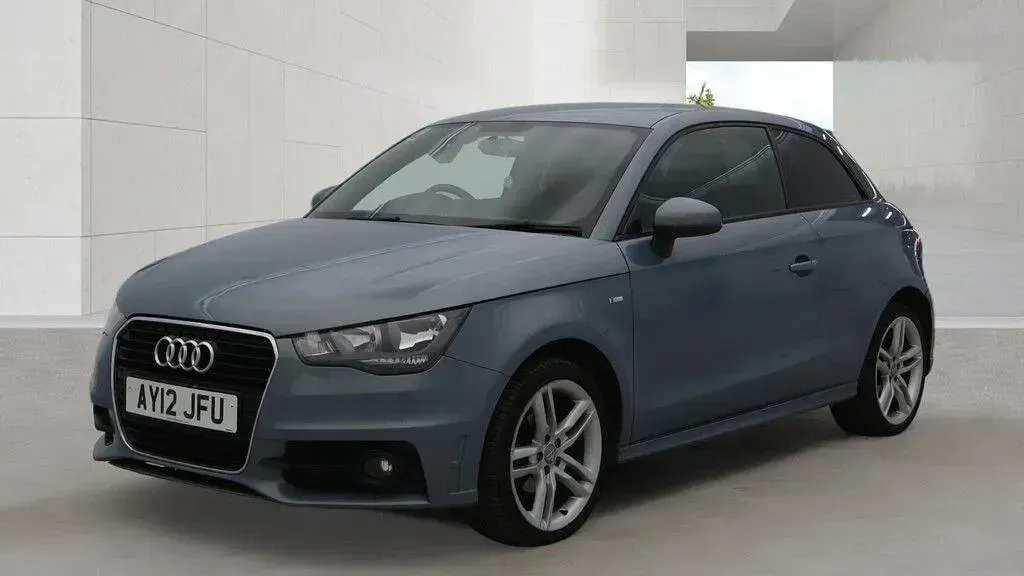 Used Audi A1 S-Line 86 HP (63 kW) 2012 Blue Hatchback