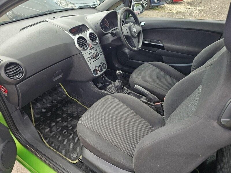Image 3/4