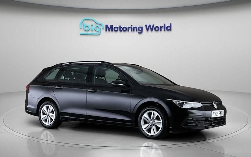 Used 2023 VW Golf VIII Life Estate | £15,300 (Good price) - Image 1/4