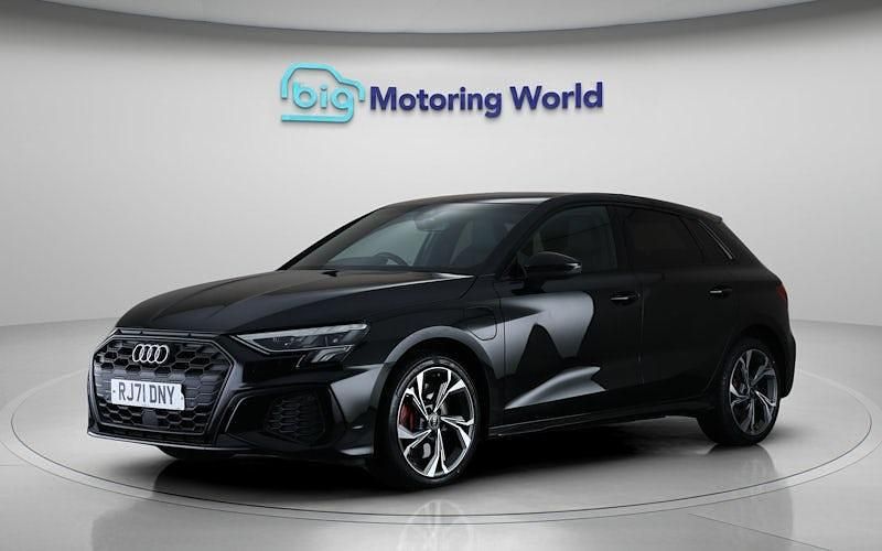 Used Audi A3 Sportback e-tron Competition 245 HP (180 kW) 2025 Hatchback