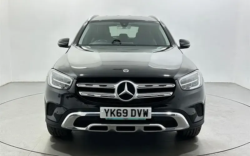 Used Mercedes GLC220 194 HP (142 kW) 2019 Black SUV