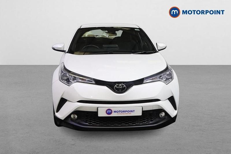 Used Toyota C-HR 116 HP (85 kW) 2018 White SUV