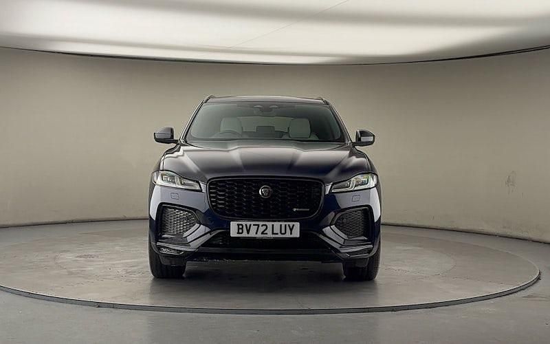 Used Jaguar F-Pace R-Dynamic 204 HP (150 kW) 2022 Portofino blue SUV