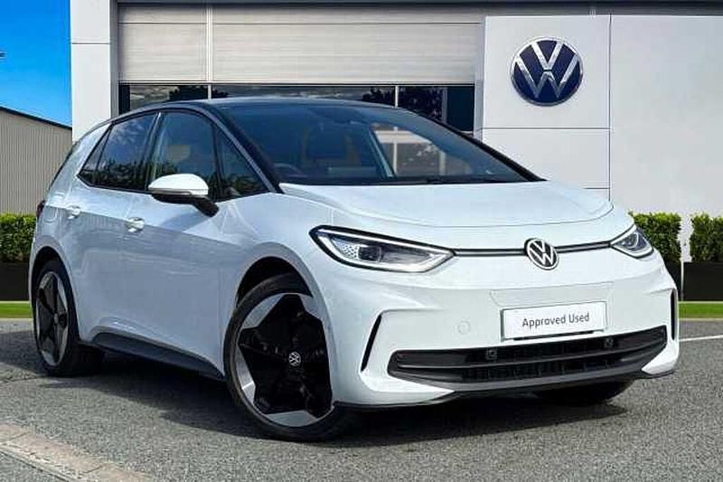 White New 2025 VW ID.3 Pro Hatchback | £28,989 - Image 1/4