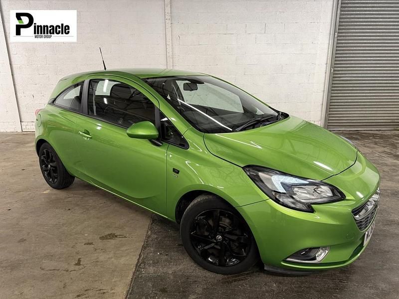 Used Vauxhall Corsa SRi 70 HP (51 kW) 2015 Green Hatchback