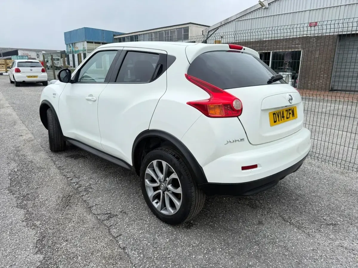 Used Nissan Juke N-TEC 2014 White SUV