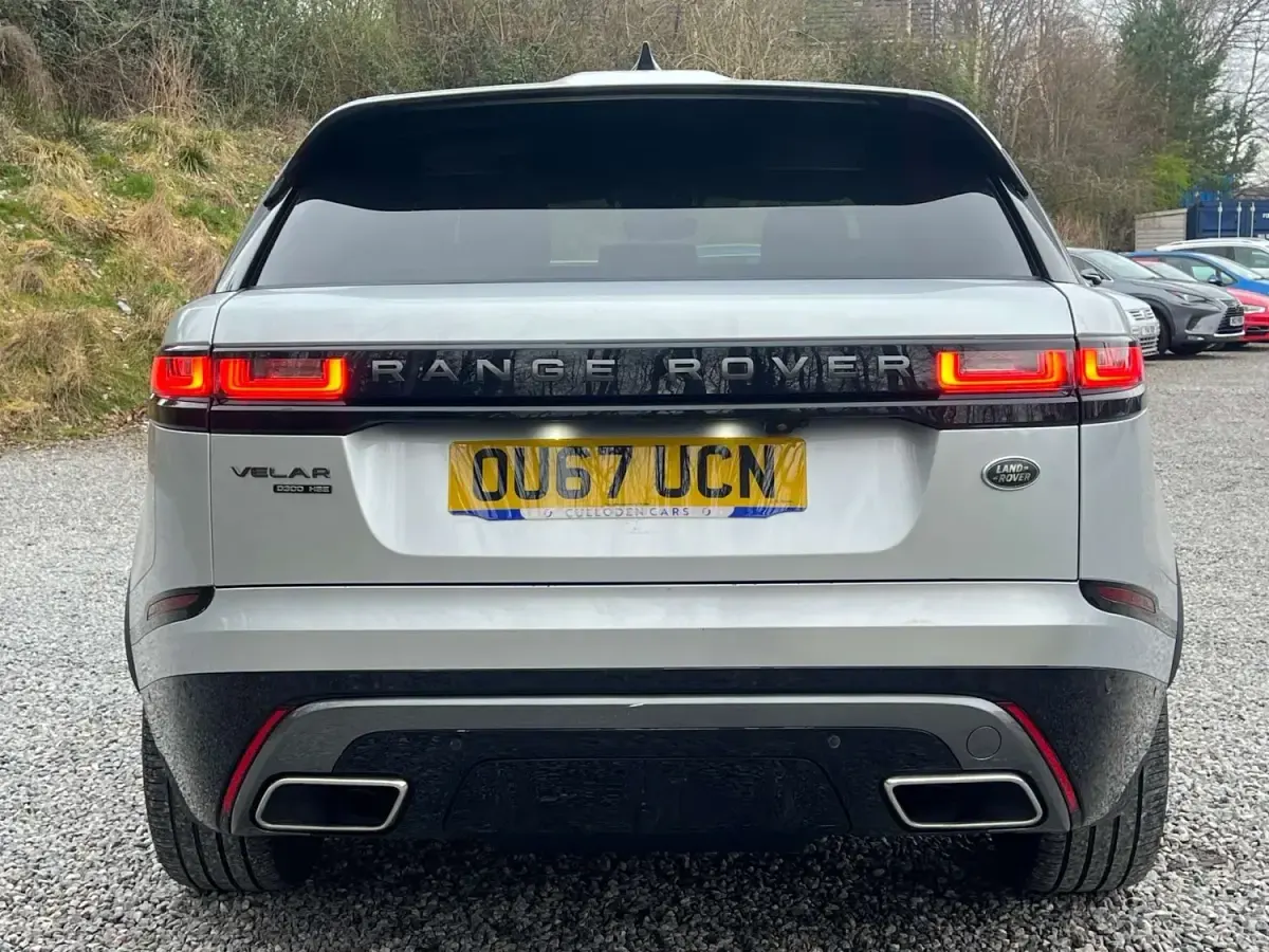 Usado Land Rover Range Rover Velar HSE Dynamic 300 CV (220 kW) 2017 Plateado SUV
