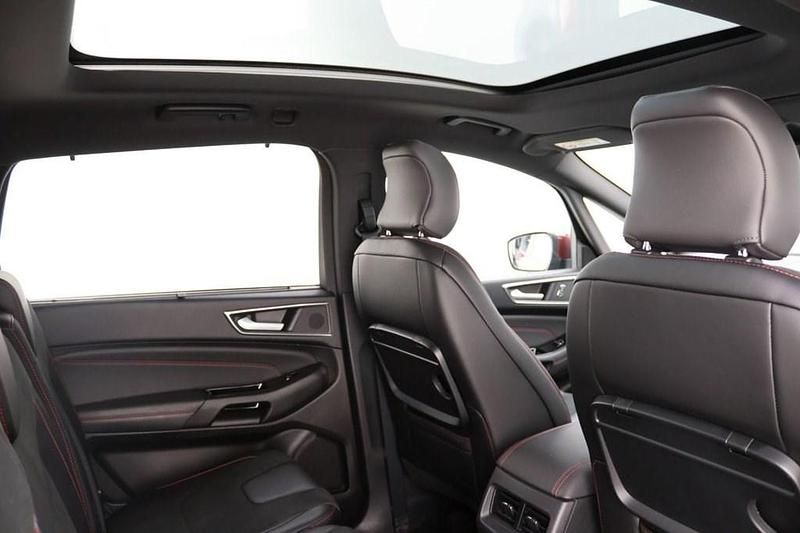 Begagnad Ford S-MAX ST-Line 190 HK (139 kW) 2019 Röd Minibuss