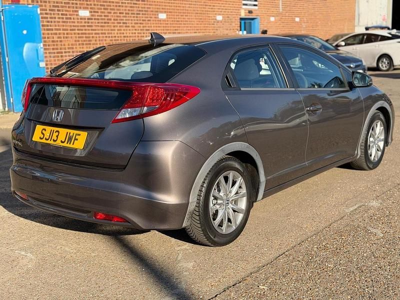 Używany Honda Civic SE 2013 Brązowy Hatchback