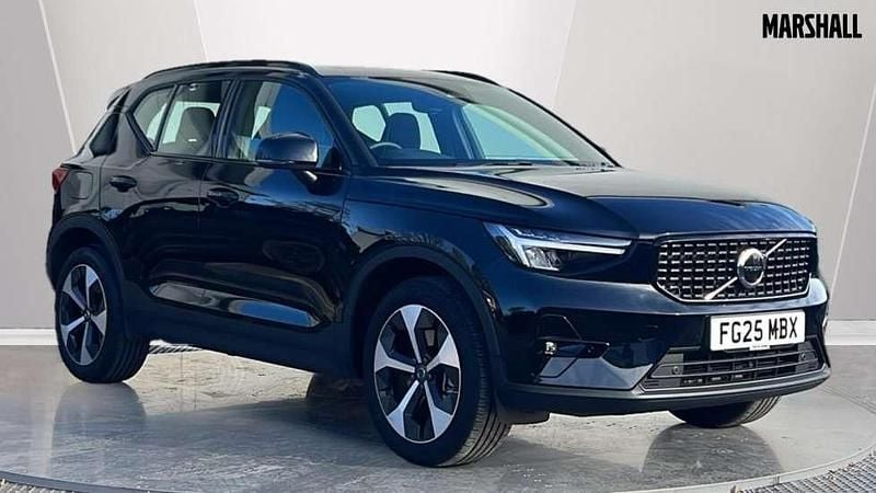 Black Used 2025 Volvo XC40 Plus SUV | £32,427 (Fair price) - Image 1/4