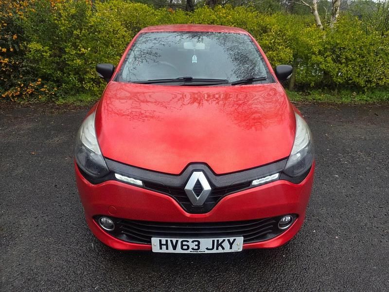 Usado Renault Clio IV Expression+ 75 HP (55 kW) 2013 Vermelho Citadino