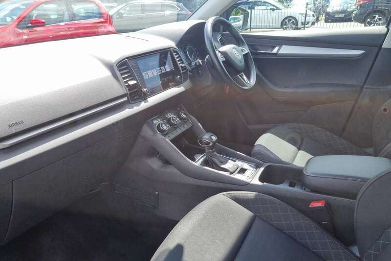 Image 2/4