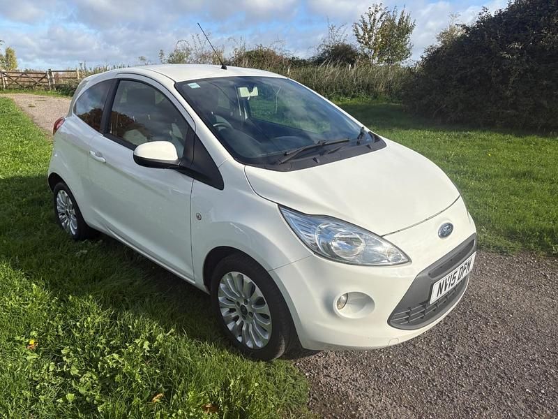 White Used 2015 Ford Ka Zetec Hatchback | £3,995 (Fair price) - Image 1/4