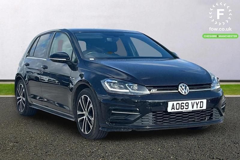 Second-hand VW Golf VII R-line Edition 150 CP (110 kW) 2020 Hatchback