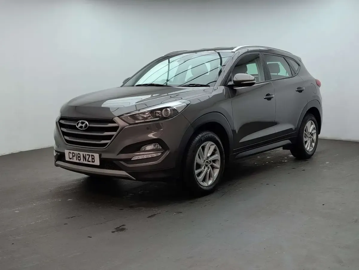 Used Hyundai Tucson SE 177 HP (130 kW) 2018 Grey SUV