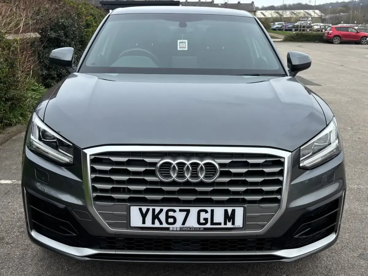Used Audi Q2 S-Line 150 HP (110 kW) 2018 Grey SUV