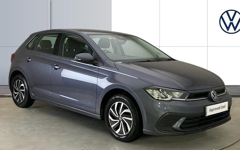 Used 2025 VW Polo Life Hatchback | £16,657 (Good price) - Image 1/4