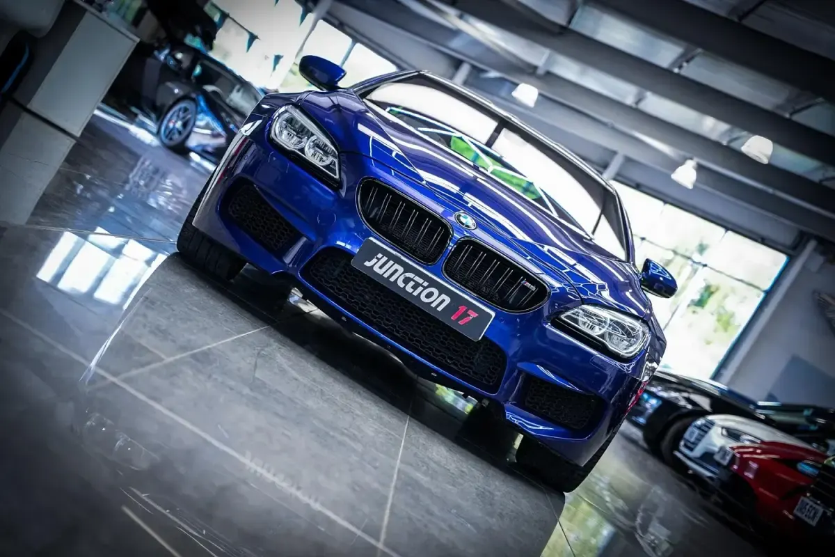 Begagnad BMW M6 Comfort Edition 2018 Blå Sportkupé