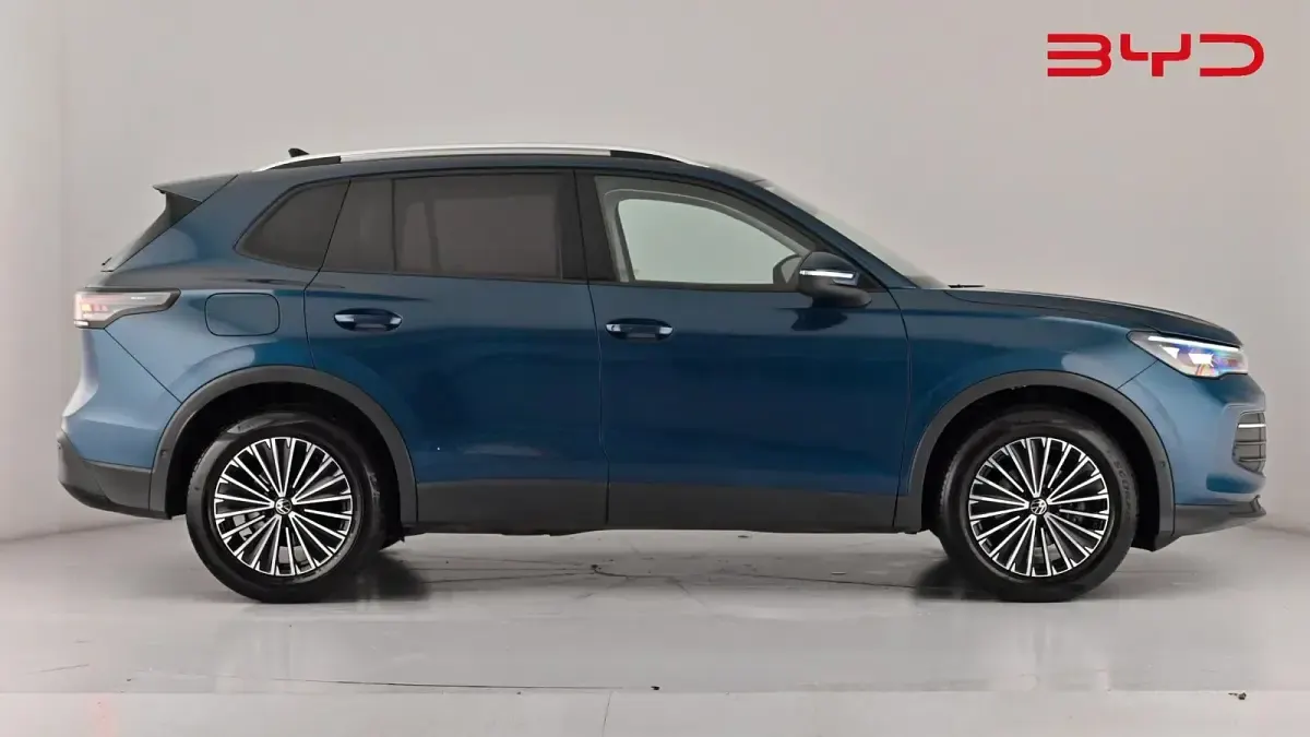 Used VW Tiguan Match 150 HP (110 kW) 2024 Blue SUV