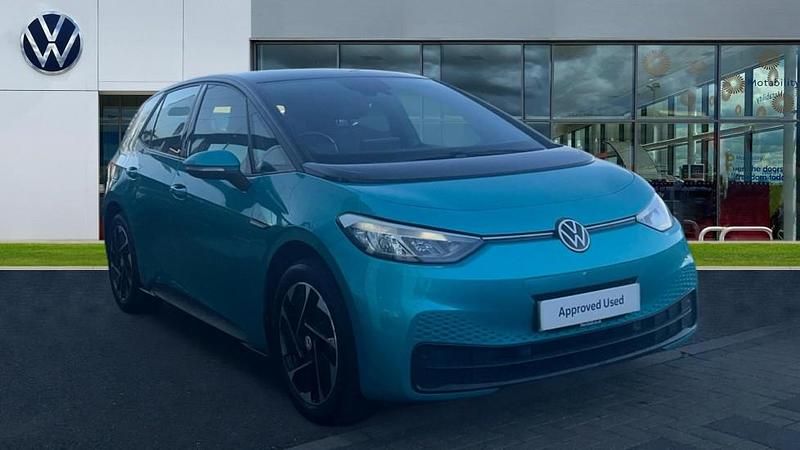 Used VW ID.3 Pure 110 kW (150 HP) 2021 Makena turquoise premium metallic black Hatchback