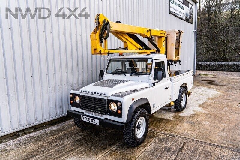 White Used 2008 Land Rover Defender SUV | £14,490 - Image 1/4