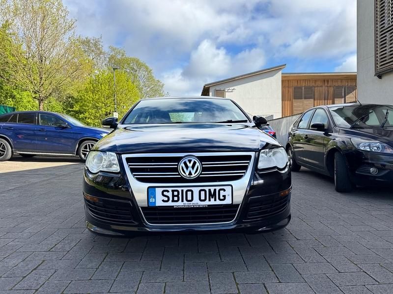 Used VW Passat R-line 140 HP (102 kW) 2010 Black Sedan