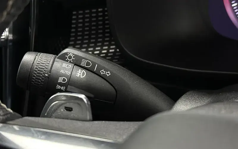 Used Volvo XC40 R-Design Pro 190 HP (139 kW) 2020 Blue SUV