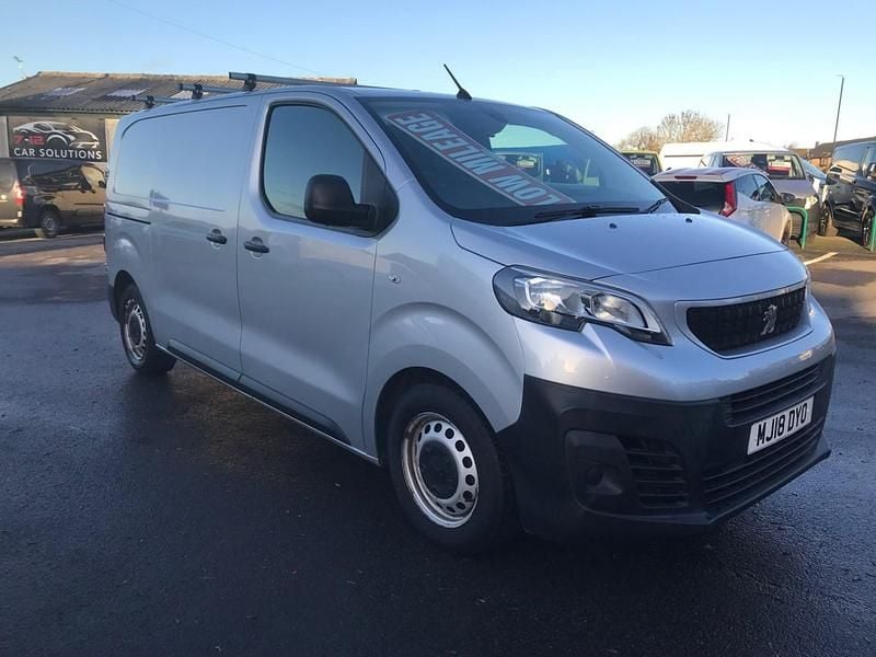 Silver Used 2018 Peugeot Expert Van | £8,990 (Fair price) - Image 1/4