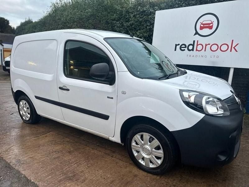 Used Renault Kangoo Business 44 kW (60 HP) 2019 White MPV
