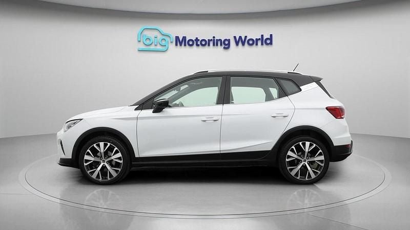Used Seat Arona Xperience Lux 110 HP (80 kW) 2023 White SUV