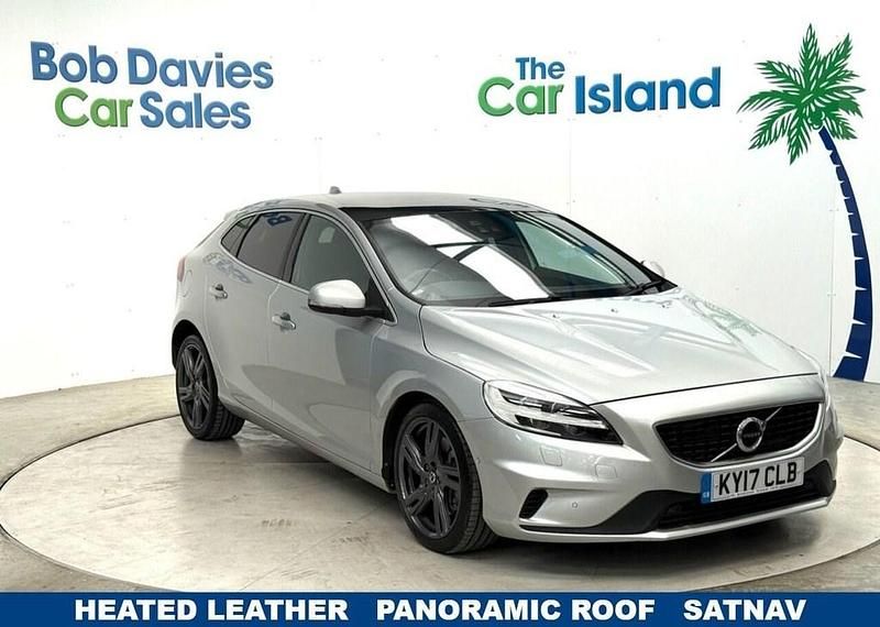 Silver Used 2017 Volvo V40 R-Design Pro Estate | £12,850 (Fair price) - Image 1/4