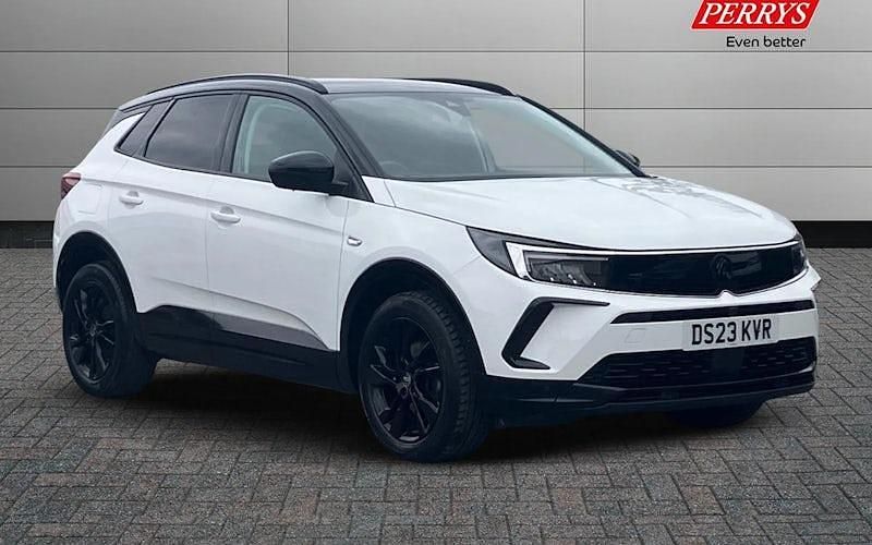 Used 2024 Vauxhall Grandland X SUV | £15,988 (A bit pricey) - Image 1/4
