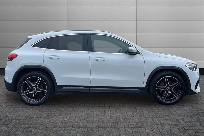 Used Mercedes GLA200 AMG Line Premium 163 HP (119 kW) 2023 White SUV