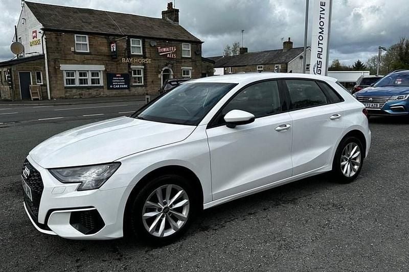 Begagnad Audi A3 110 HK (80 kW) 2023 Sedan