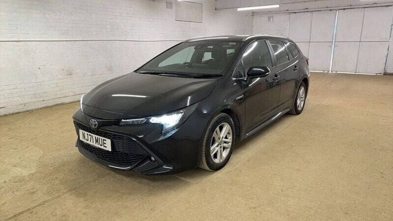 Black Used 2021 Toyota Corolla Estate | £15,999 (Fair price) - Image 1/4