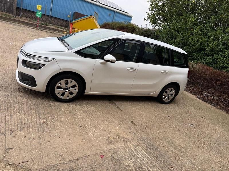 Used Citroën Grand C4 Picasso Touch 2018 White MPV