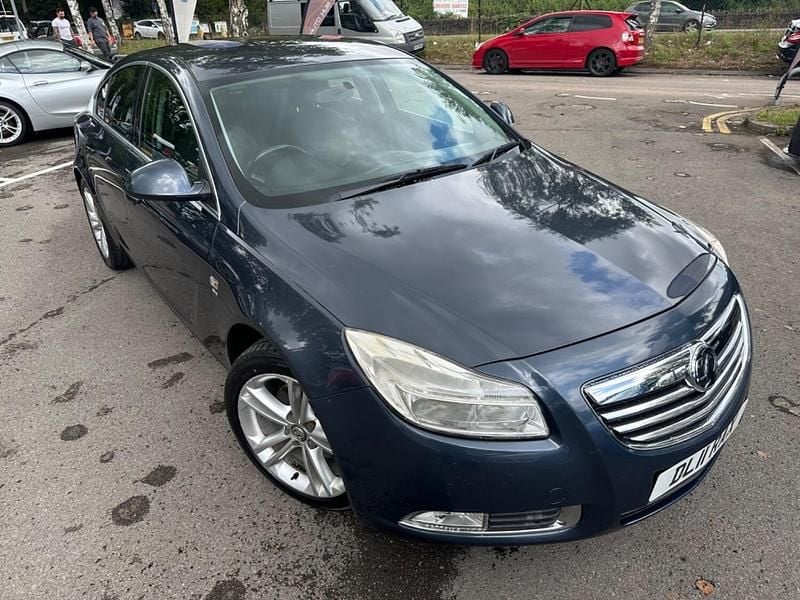 Used Vauxhall Insignia SRi 160 HP (117 kW) 2011 Blue Hatchback