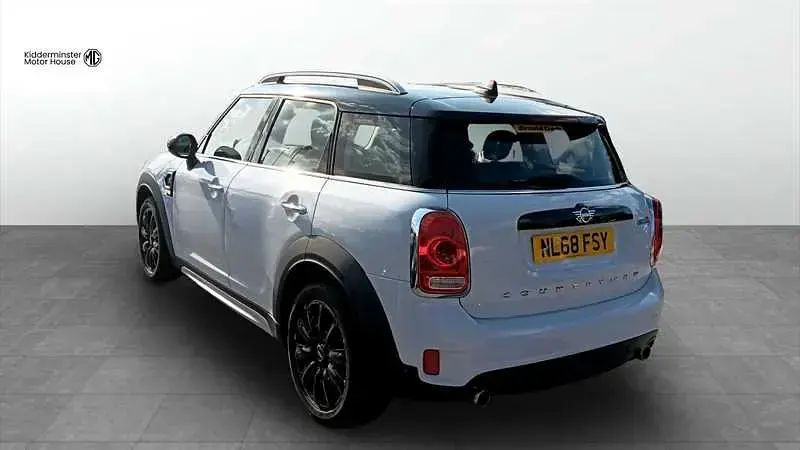 Used Mini Cooper S Countryman 192 HP (141 kW) 2018 White SUV