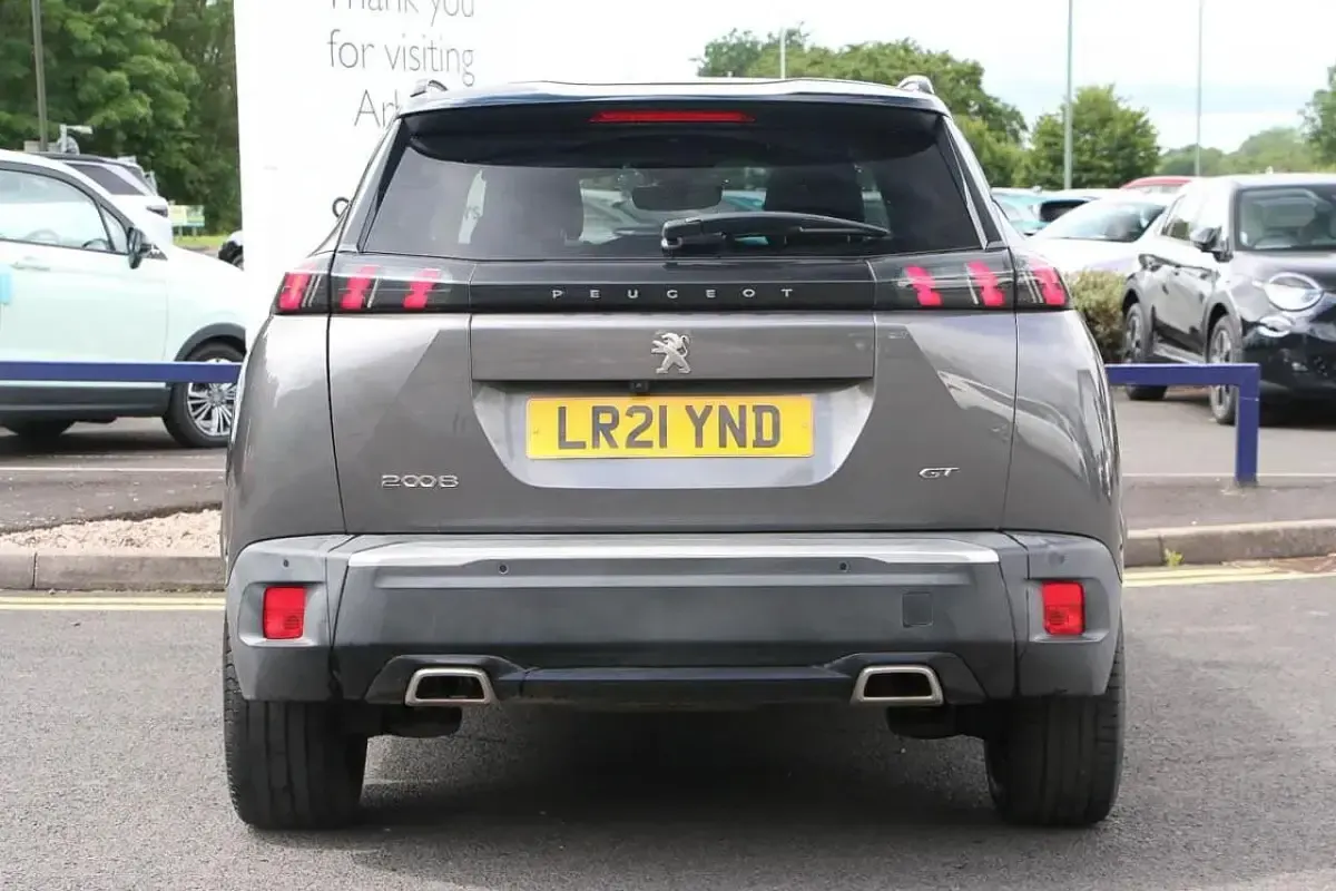 Used Peugeot 2008 Premium 129 HP (94 kW) 2021 Grey SUV