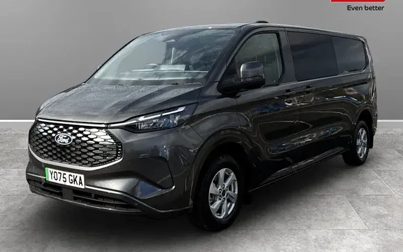 Used Ford Transit Custom Limited 100 kW (136 HP) 2025 Van