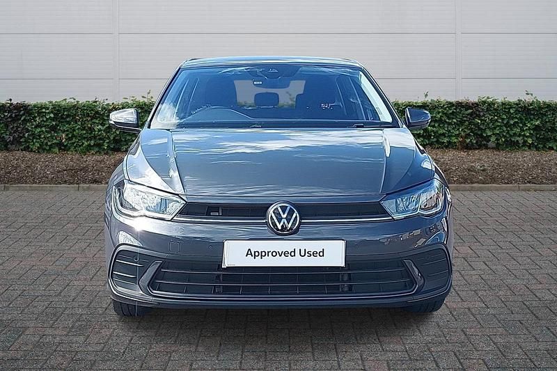 Used VW Polo Life 95 HP (69 kW) 2023 Grey Hatchback