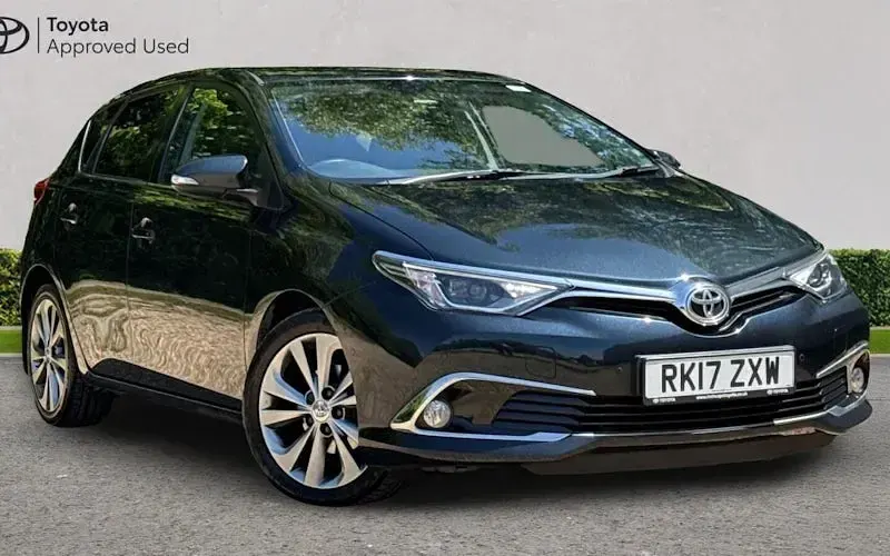 Usado Toyota Auris 116 HP (85 kW) 2017 Citadino