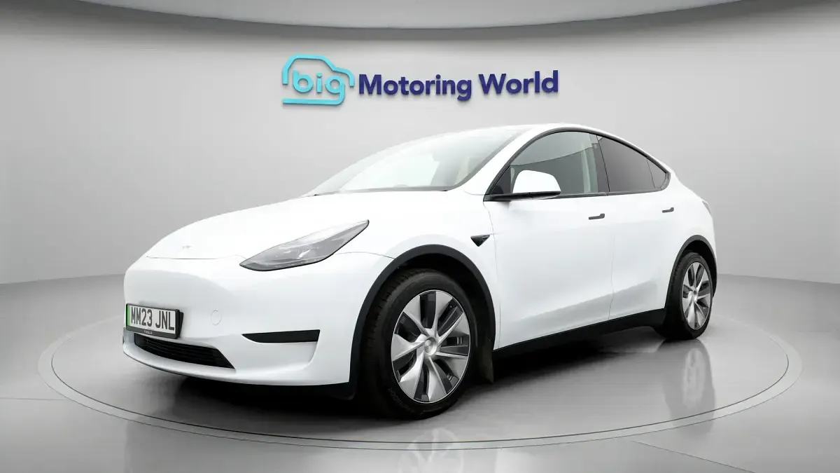 Used Tesla Model Y RWD 216 kW (295 HP) 2023 SUV